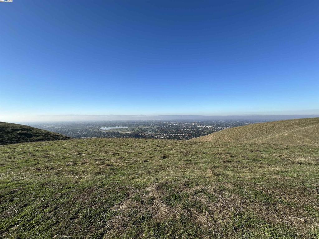 MORRIS CANYON - Land