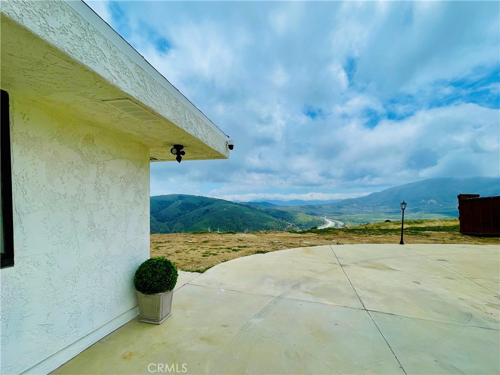 1600 Ridge Route Drive