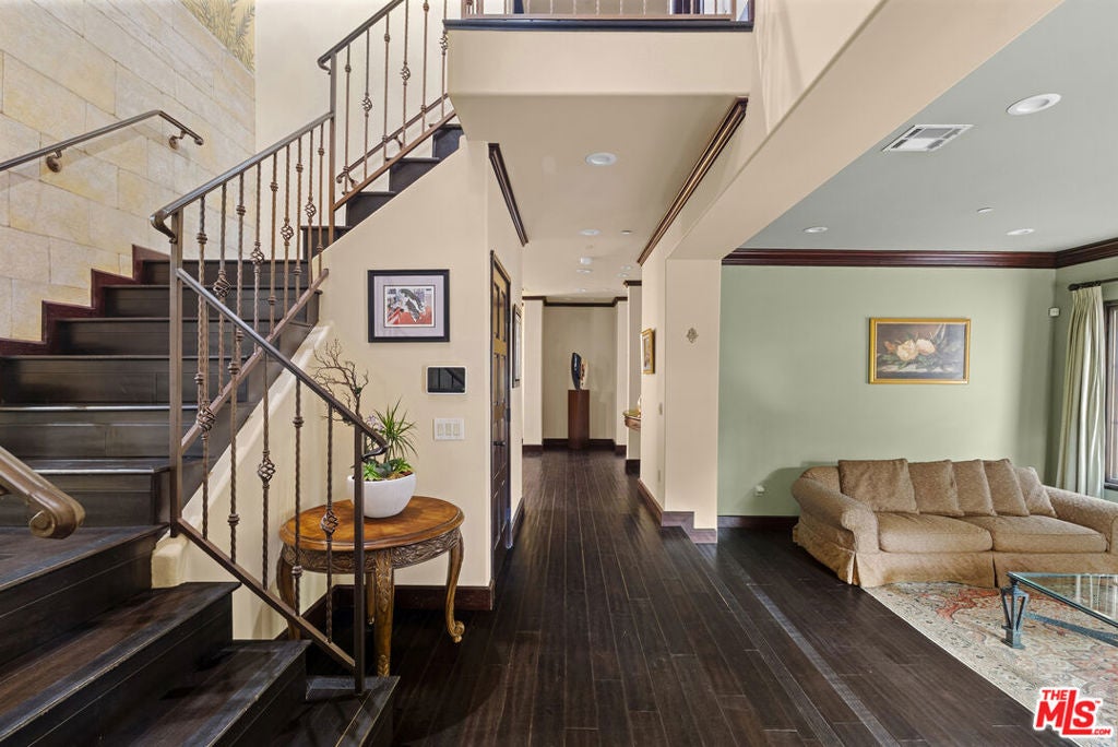 360 S Crescent Drive