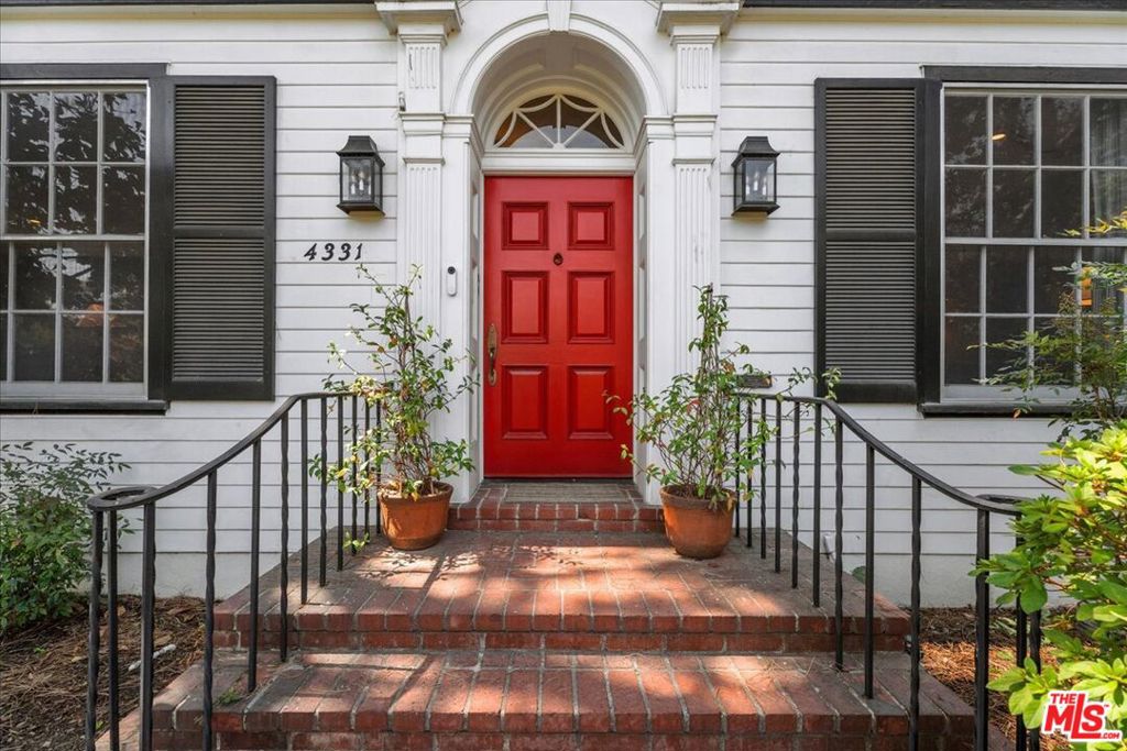 Properties 3 4331 Talofa Avenue