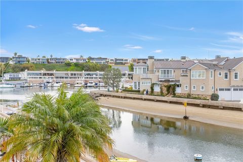 325 Grand Canal Newport Beach CA 92662