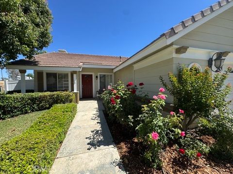 Photo of 33542 Pecan AVE, Yucaipa, CA 92399 (MLS # IG26136631)