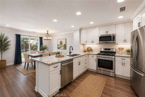 Tiny photo for 25617 Mesa Edge Court, Menifee, CA 92585 (MLS # SW26103899)