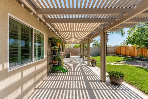 Tiny photo for 25617 Mesa Edge Court, Menifee, CA 92585 (MLS # SW26103899)