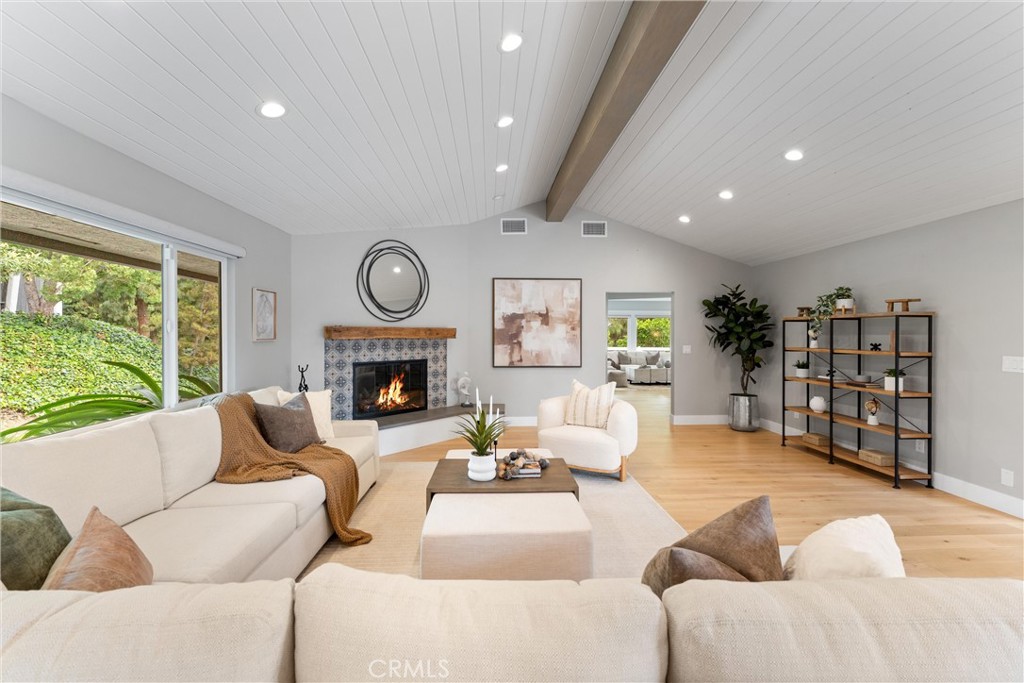 510 W Laguna Road