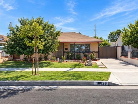10826 Maidstone Ave, Santa Fe Springs, CA 90670 - MLS#: DW26182185