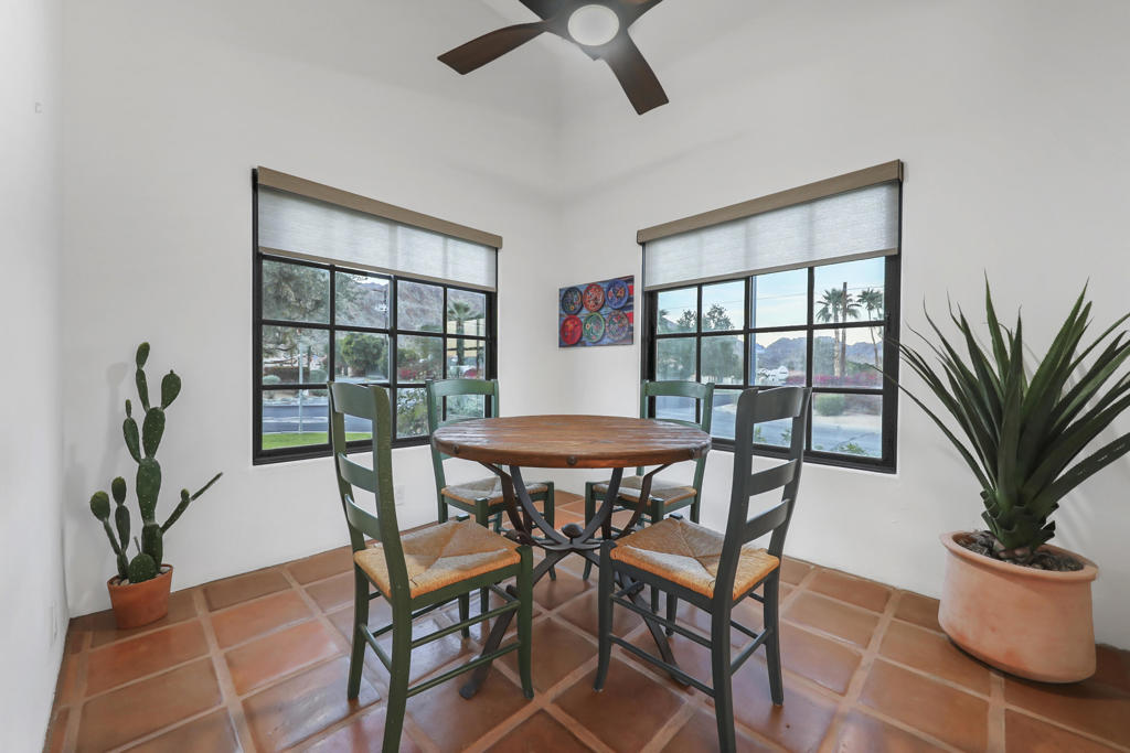 52770 Avenida Carranza