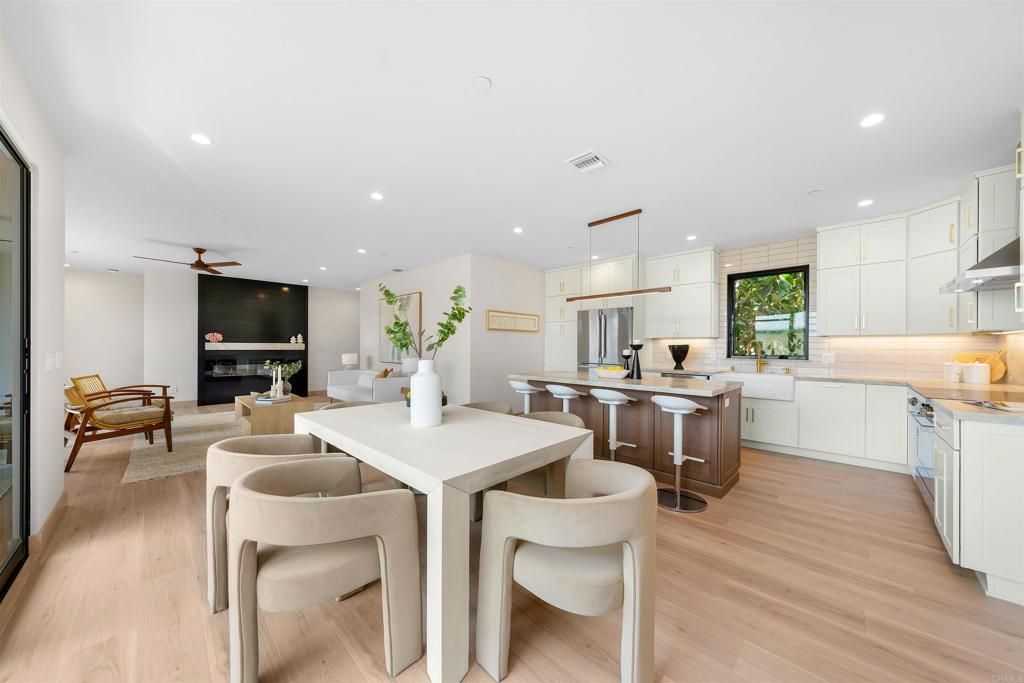 Photo of 164 Cherry Avenue, Carlsbad, CA 92008 (MLS # PTP2507974)