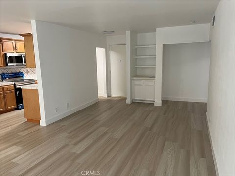 1750 Camino Palmero 232 Los Angeles CA 90046