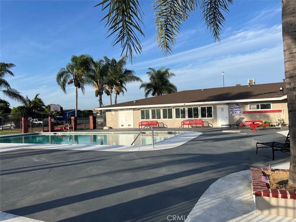 303 Crown Lane 197