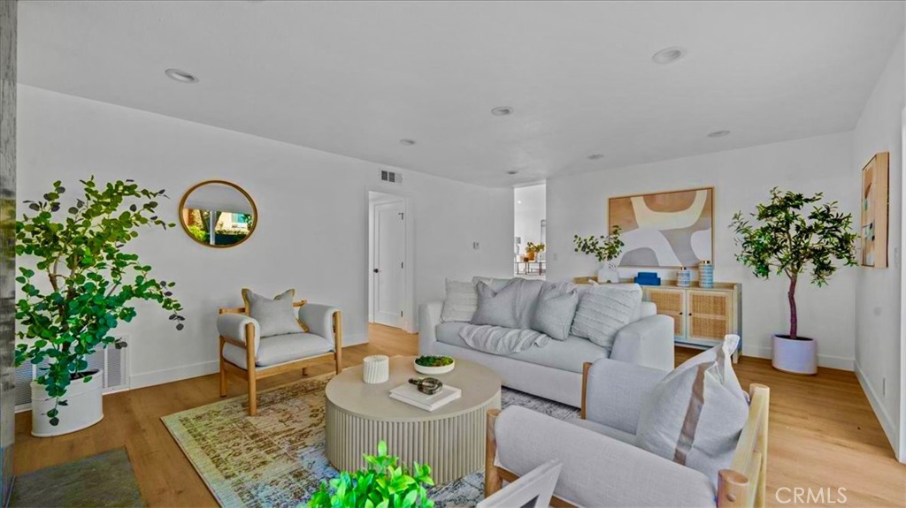 Anaheim Hills Estates (ANHI) - Residential