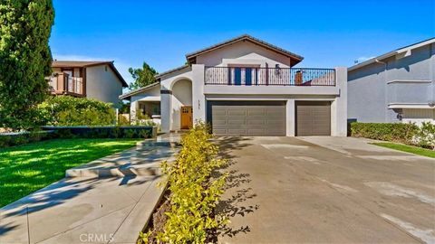 131 S Francisco Anaheim Hills CA 92807