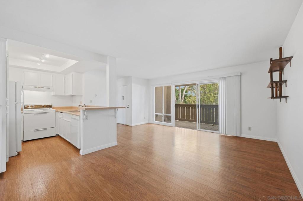 155 W Glaucus C