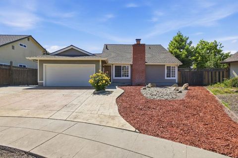 Photo of 6075 Horton CT, San Jose, CA 95123 (MLS # ML82046397)