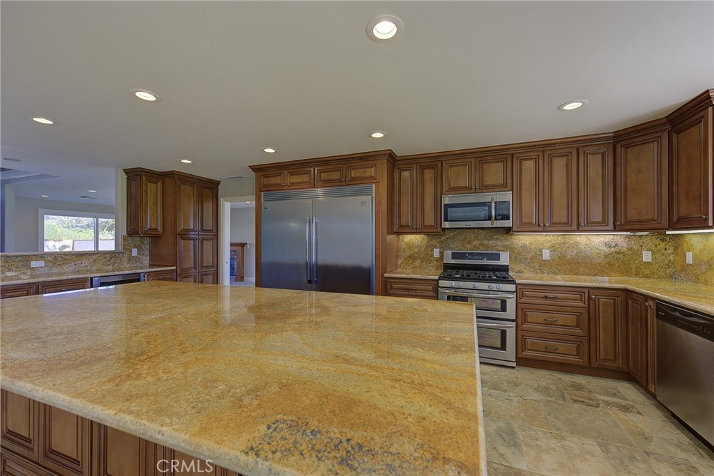 6692 Gate Hill Circle