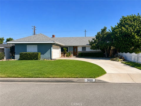 Photo of 2025 E Idahome Street, West Covina, CA 91791 (MLS # CV26190342)