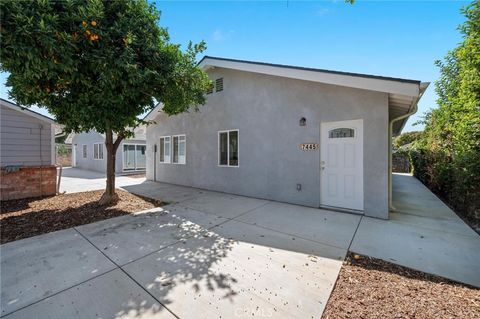 Photo of 7445 1/2 Balcom Avenue, Reseda, CA 91335 (MLS # SR26039086)