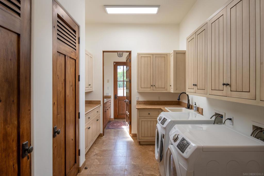 Rancho Santa Fe - Residential