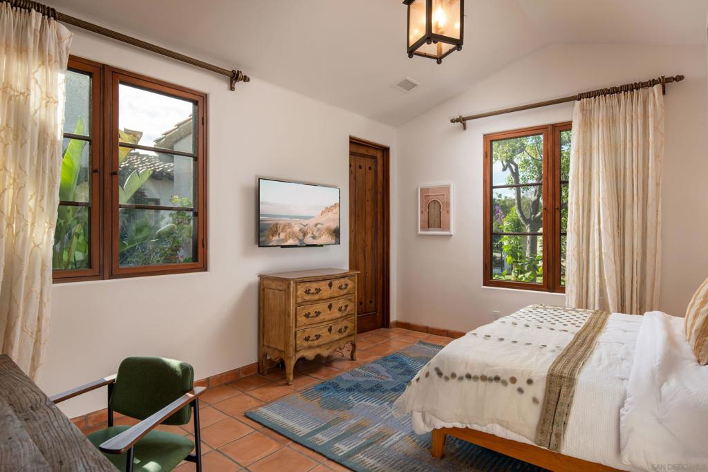 Rancho Santa Fe - Residential