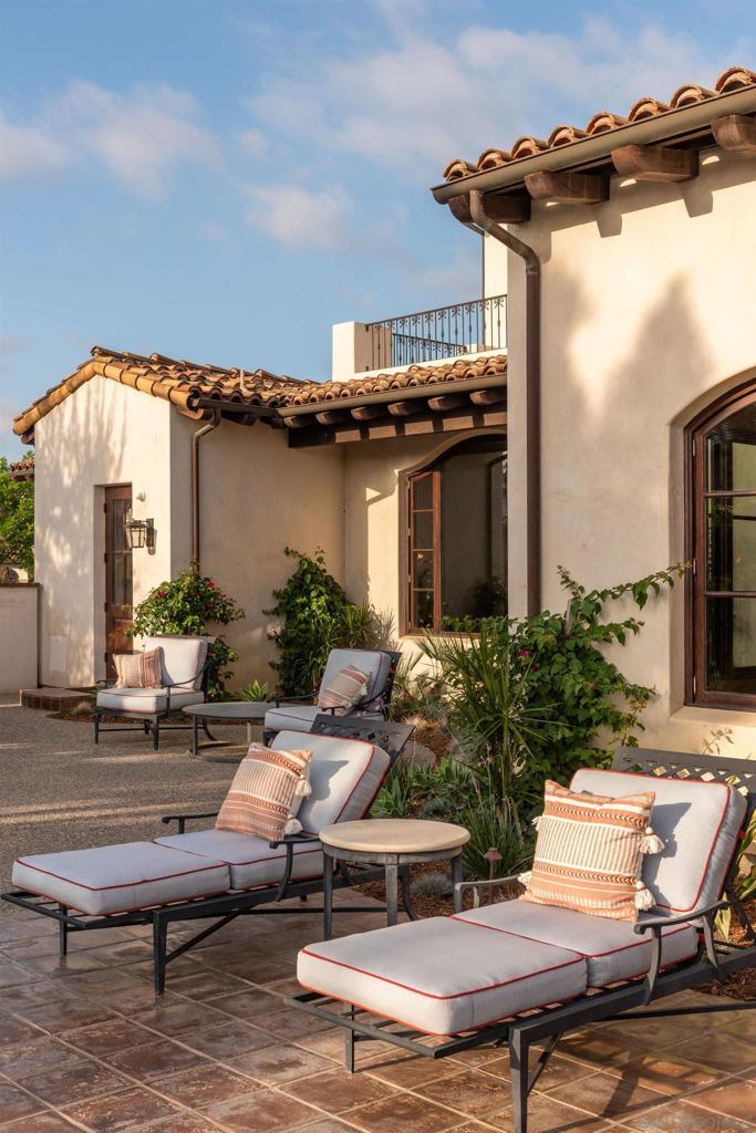 Rancho Santa Fe - Residential