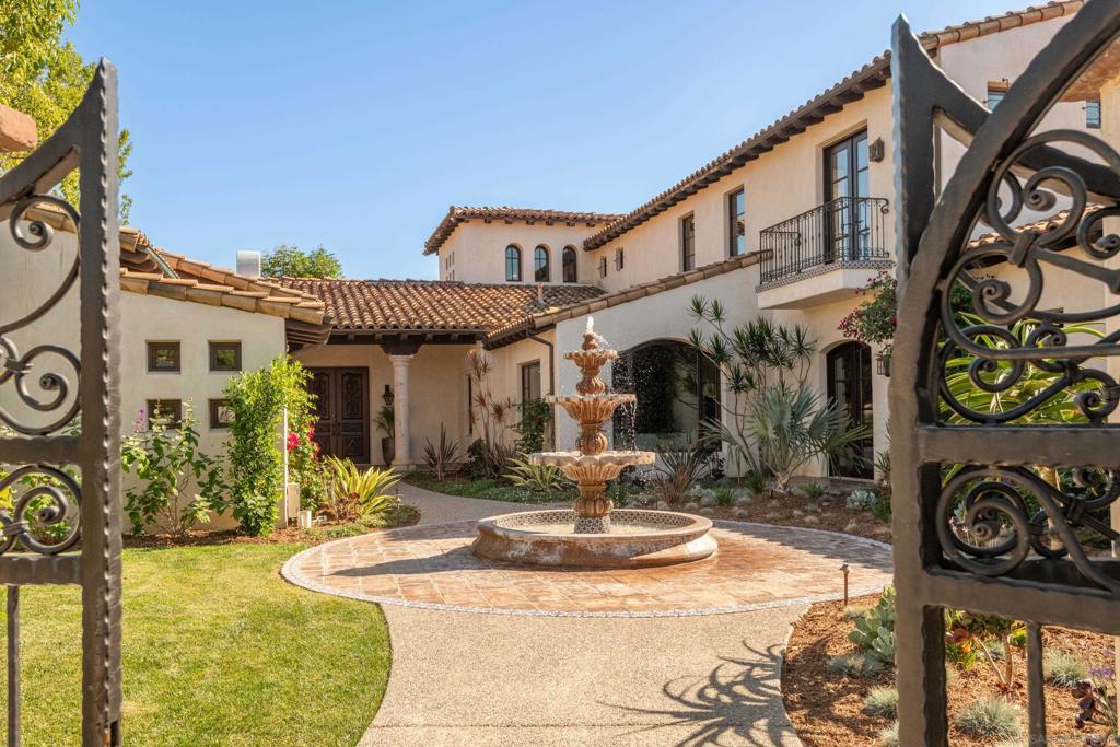 Rancho Santa Fe - Residential