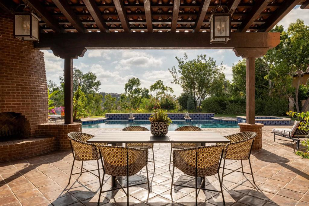 Rancho Santa Fe - Residential