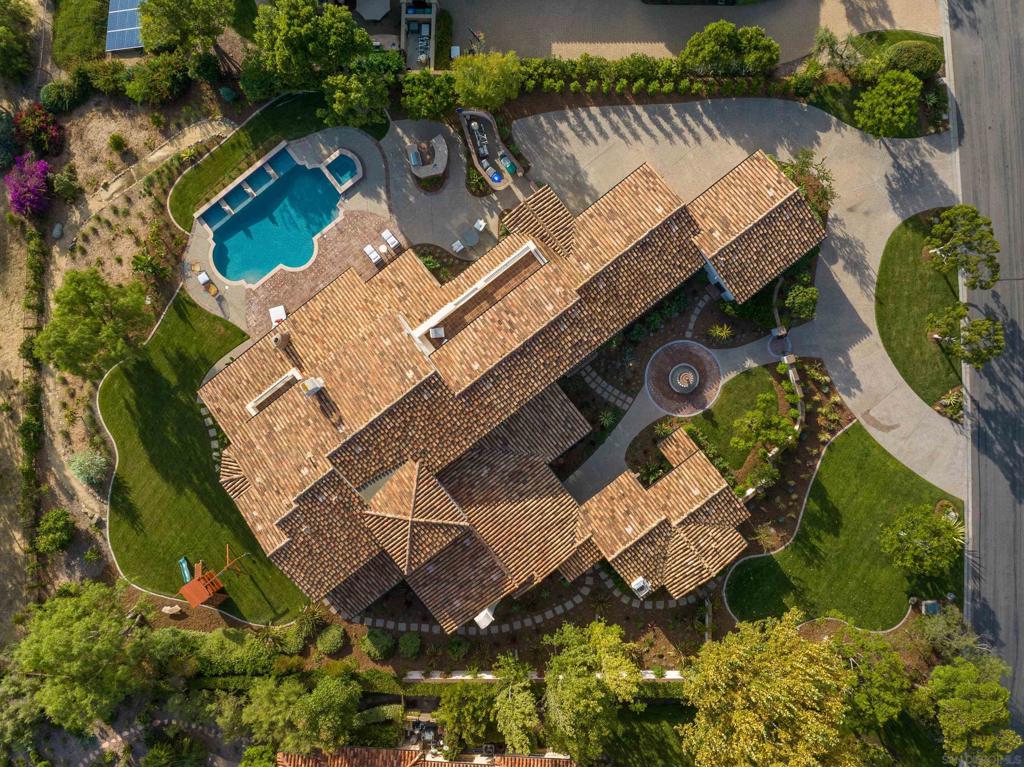 Rancho Santa Fe - Residential