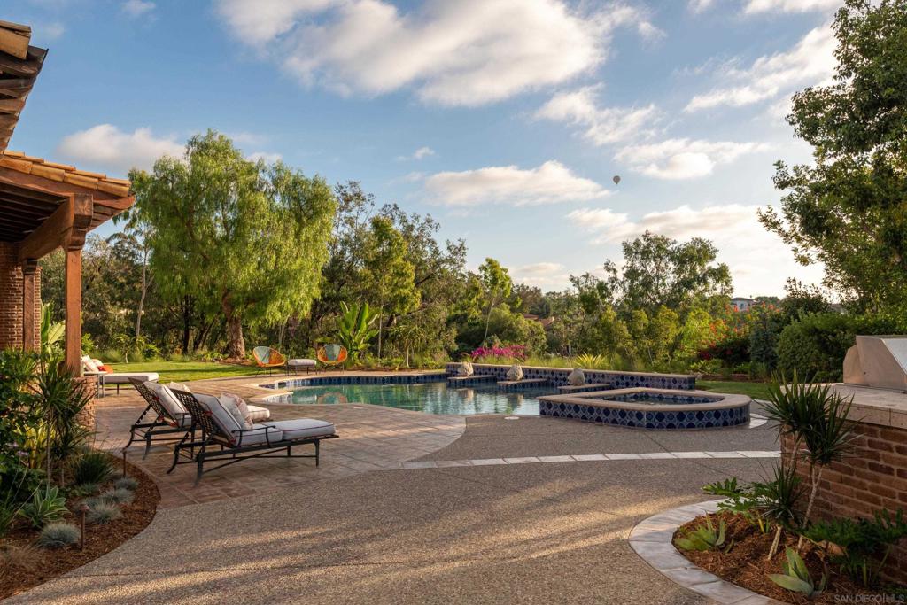 Rancho Santa Fe - Residential