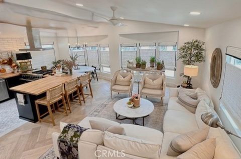 250 Mayflower Newport Beach CA 92660