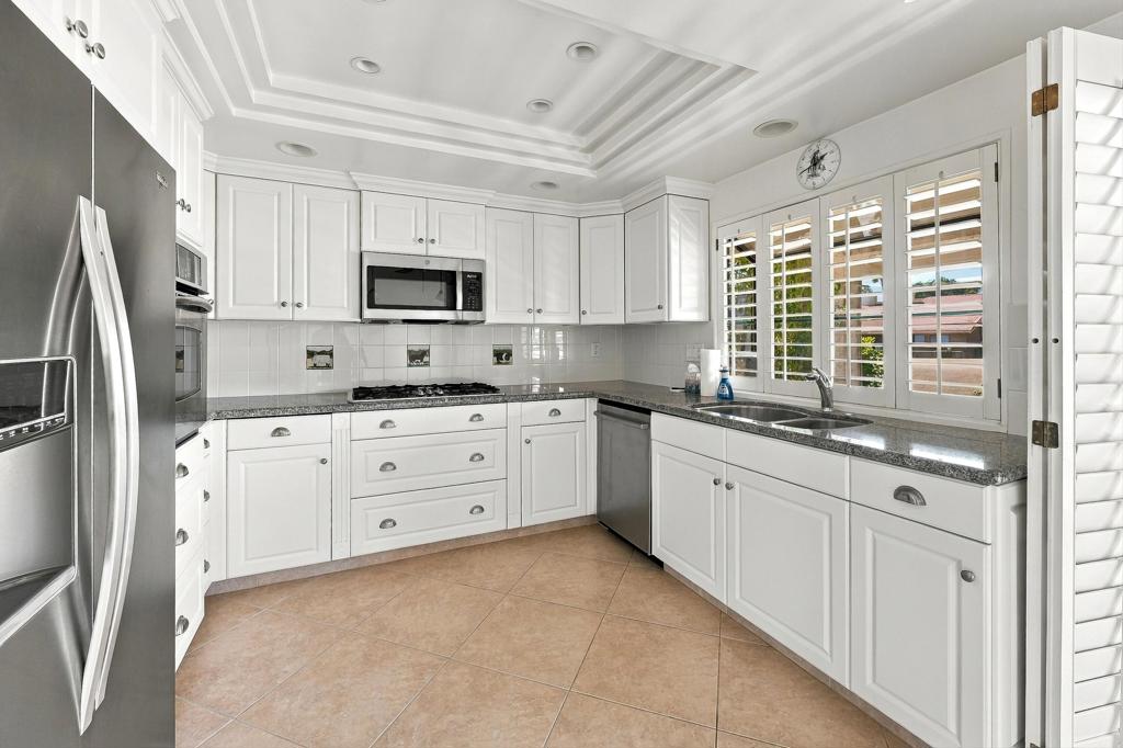 199 Camino Arroyo S