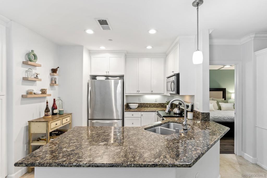 1021 Costa Pacifica Way 2112