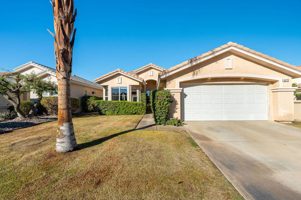 Heritage Palms CC - Residential