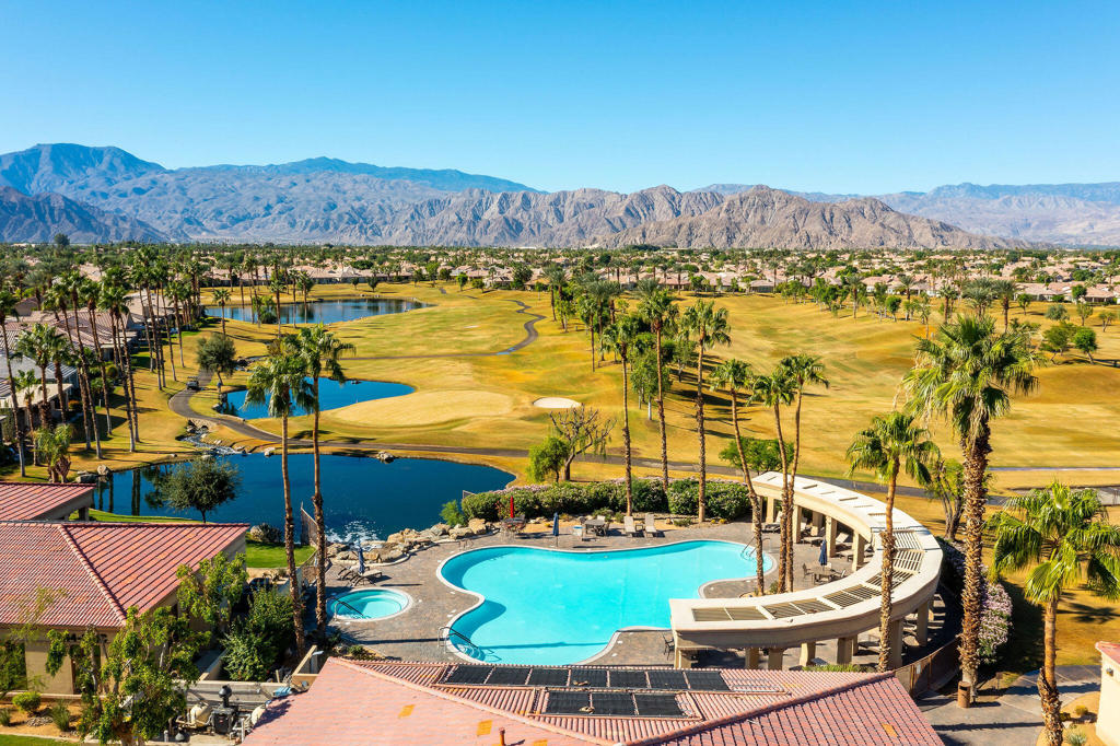 Heritage Palms CC - Residential