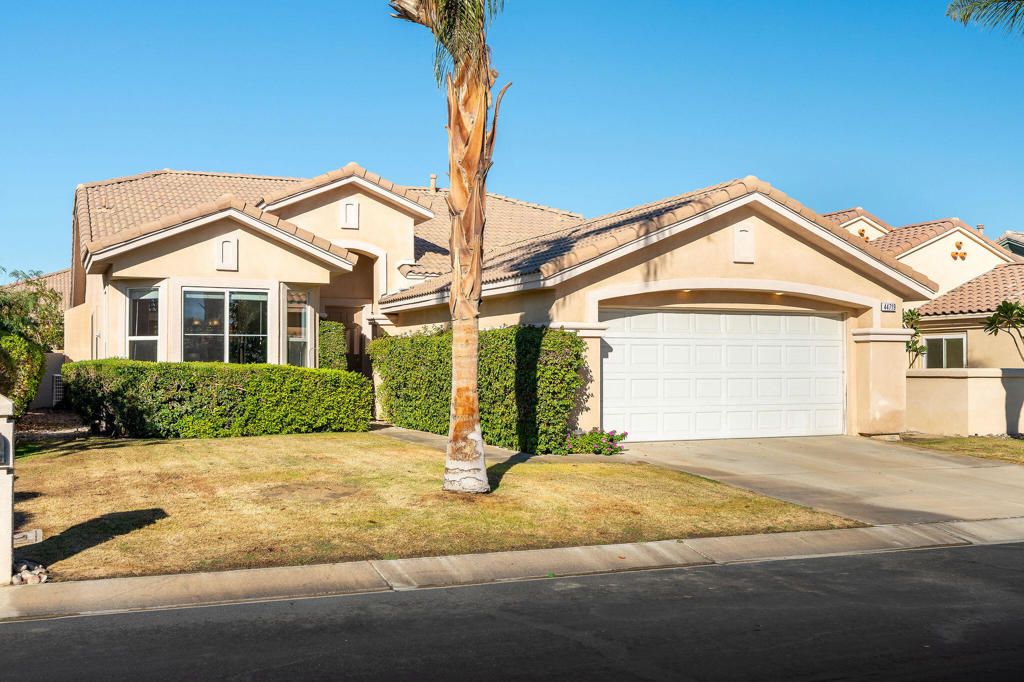 Photo of 44719 Alexandria Vale, Indio, CA 92201 (MLS # 219137315DA)