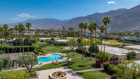 Photo of 487 N Hermosa Drive, Palm Springs, CA 92262 (MLS # 219154378PS)