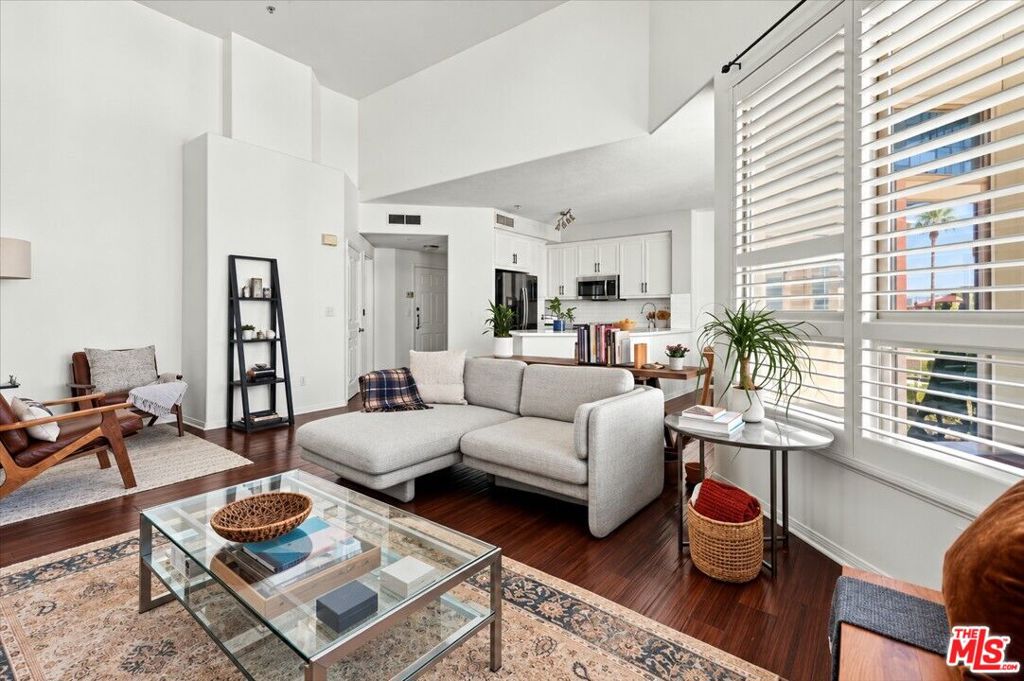13044 Pacific Promenade 408