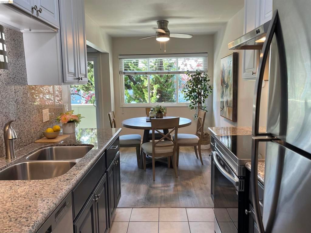 Photo of 3750 3750 Harrison St #103, Oakland, CA 94611 (MLS # 41124665)