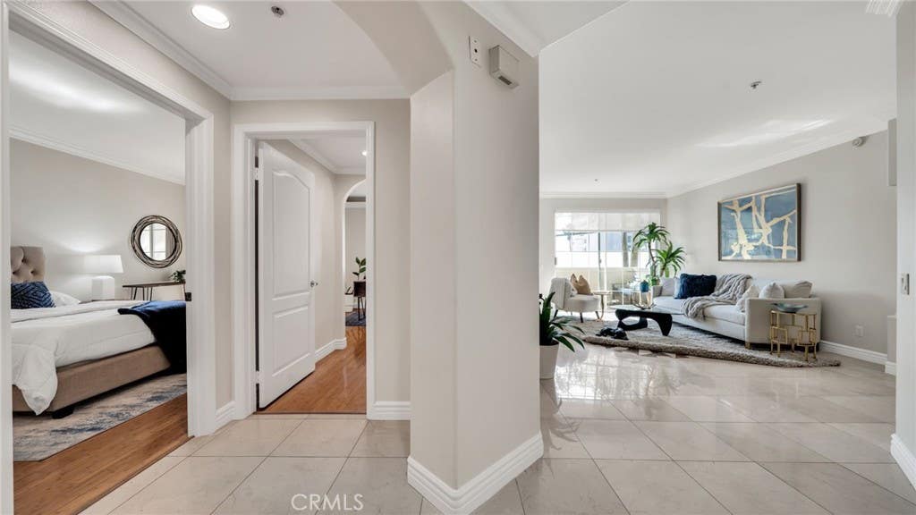 Photo of 7218 Hillside Avenue #202, Los Angeles, CA 90046 (MLS # SB26029953)