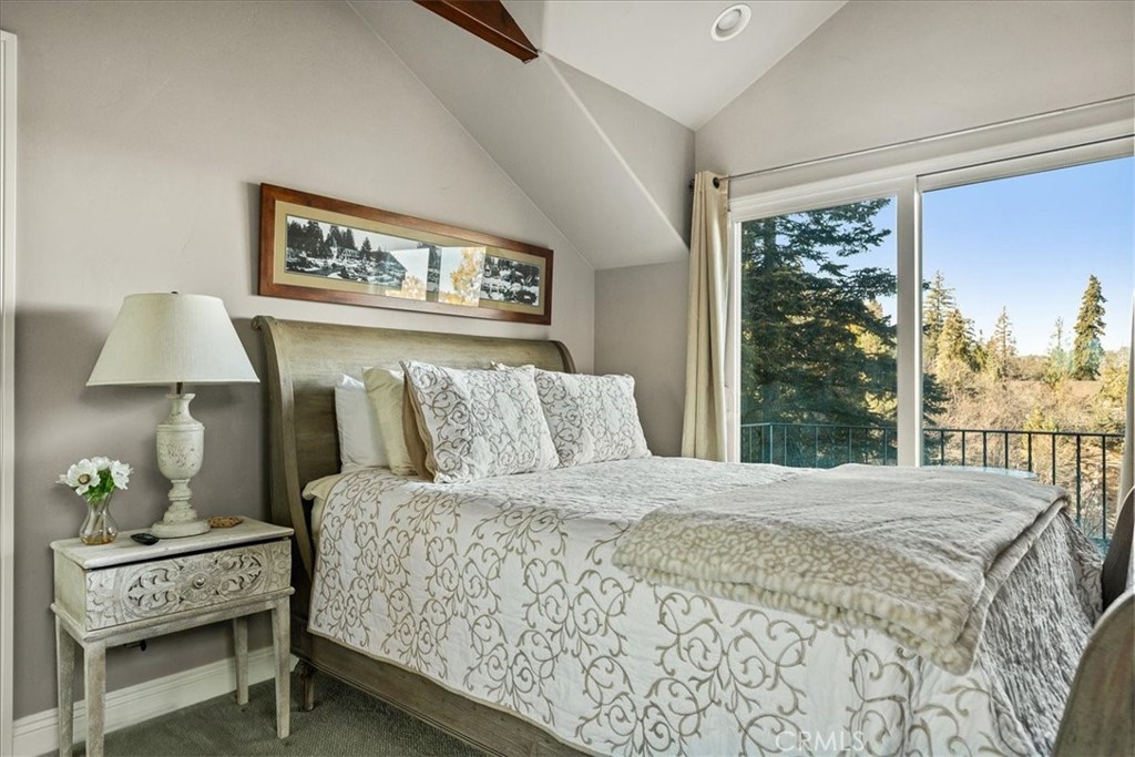 Arrowhead Woods (AWHW) - Residential