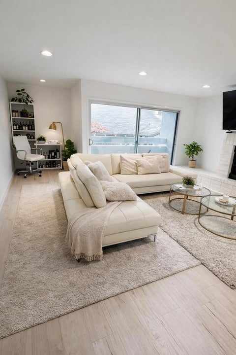 Photo of 930 California Avenue #105, Santa Monica, CA 90403 (MLS # ML82052884)