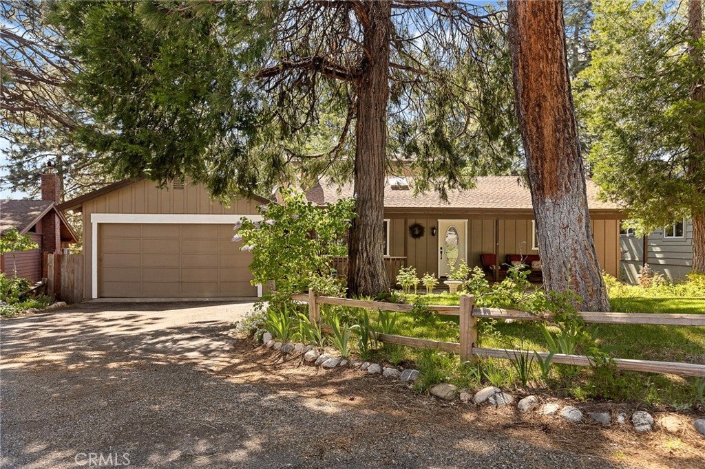 31071 Mountain Oak