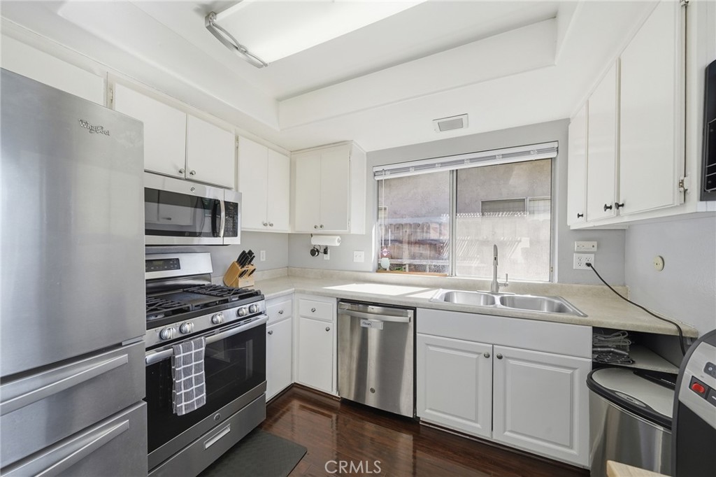 3702 W Park Central Avenue