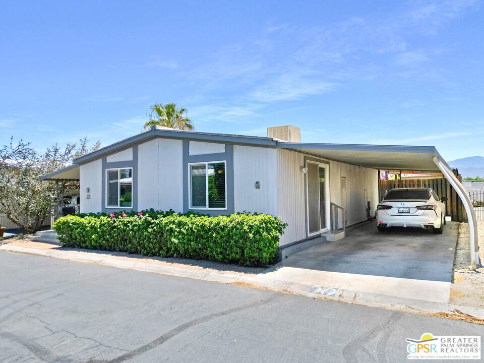 51555 Monroe Street 22