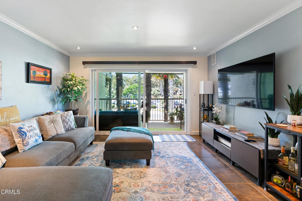 542 Ebbtide Circle
