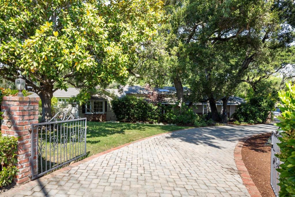 700 Laurelwood Drive