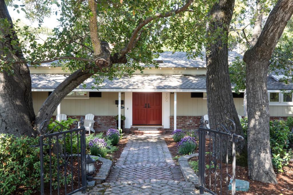 Beautifully updated single-story home on a rare, flat half-acre lot in prime San Mateo. Features 3 spacious bedrooms including a luxurious primary suite, updated kitchen and baths, wood floors, and a family room that opens to the expansive backyard with pool. Exceptional indoor-outdoor flow. Ideal location near Laurelwood & Hillsdale shopping centers, scenic Laurelwood/Sugarloaf Park trails, and top commuter routes (92, 101, 280). A rare blend of space, style, and convenience!
