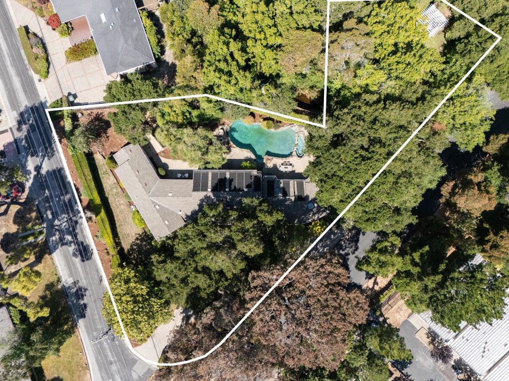 700 Laurelwood Drive