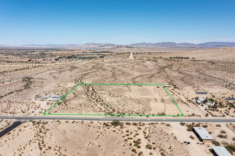 Photo of 117 29 Palms Highway, 29 Palms, CA 92277 (MLS # 219146933PS)