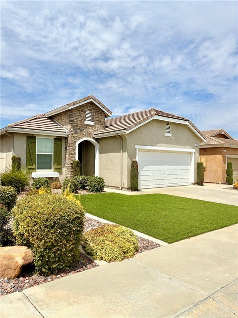 Photo of 245 Box Springs Trail, Beaumont, CA 92223 (MLS # SW26191983)