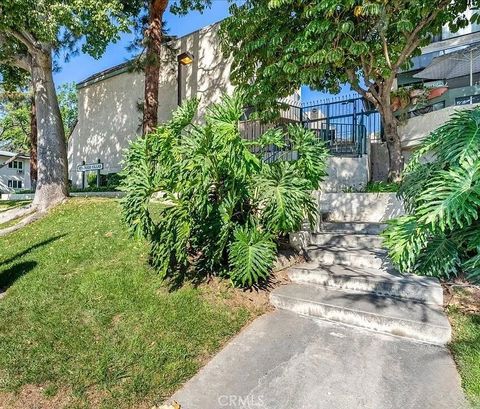 1734 N Verdugo 23 Glendale CA 91208